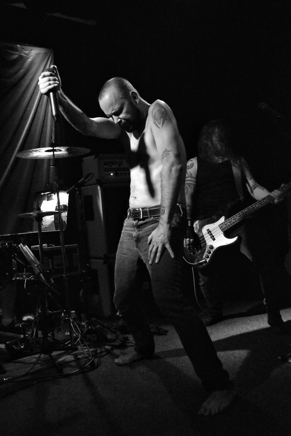 Kurtizány z 25. Avenue pokřtili album Honzíkova cesta, kmotrou byla Anna K.