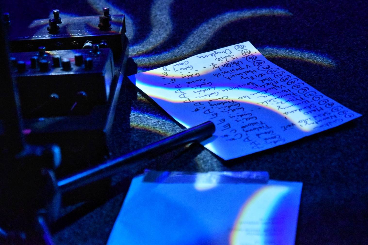 Kurtizány z 25. Avenue pokřtili album Honzíkova cesta, kmotrou byla Anna K.