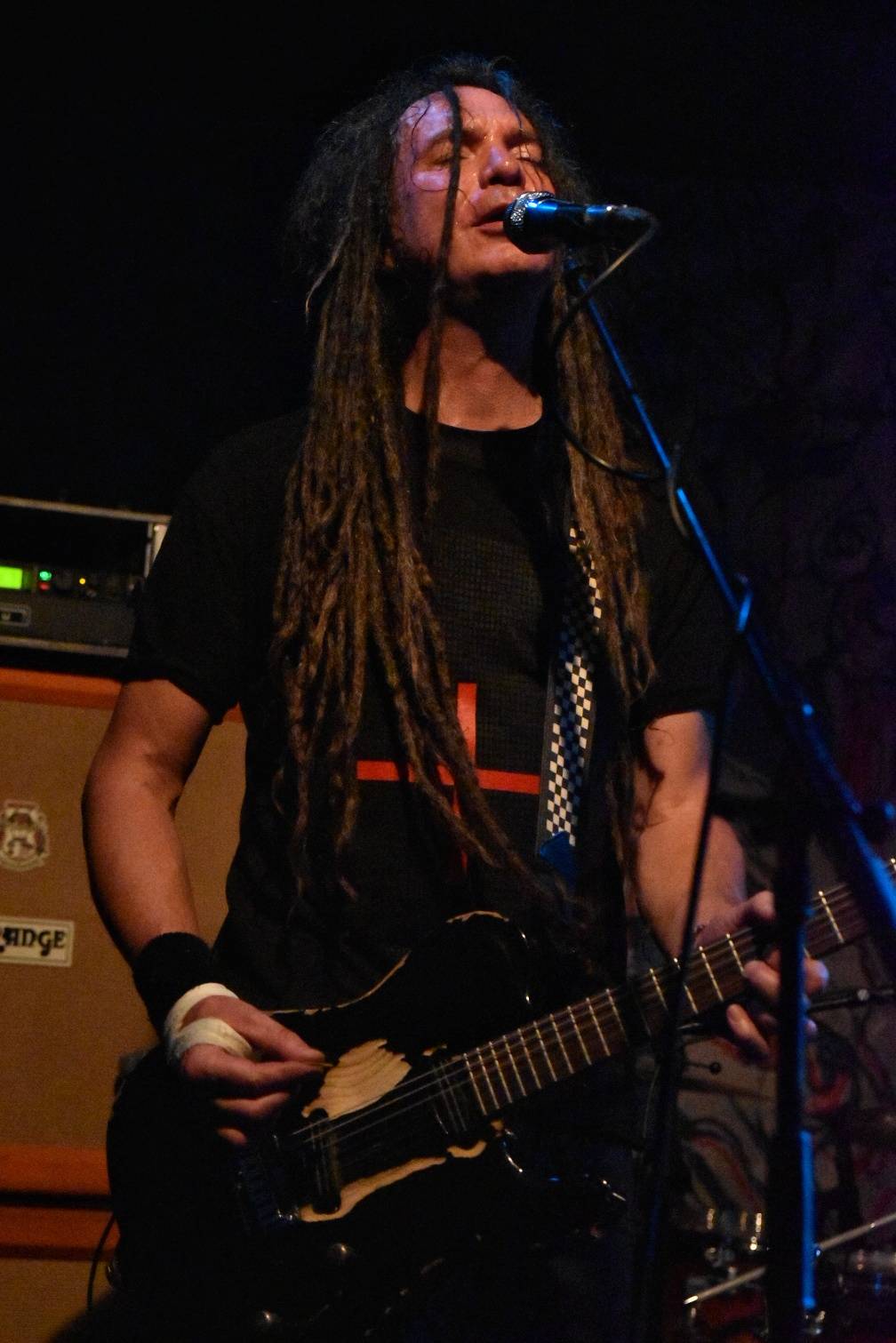 Kurtizány z 25. Avenue pokřtili album Honzíkova cesta, kmotrou byla Anna K.