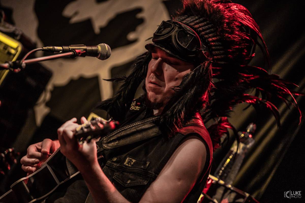 Cocotte Minute brázdí republiku na akustickém turné, dějiny folku přepsali i ve Svitavách