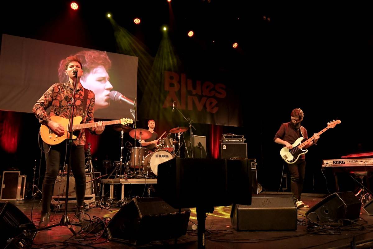 Do programu druhého dne Blues Alive zasáhl koronavirus, nedorazili švédští Black River Delta