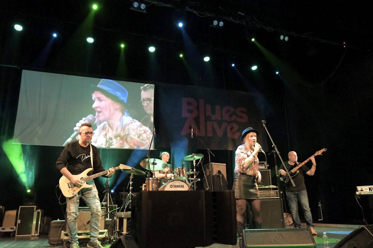 Do programu druhého dne Blues Alive zasáhl koronavirus, nedorazili švédští Black River Delta