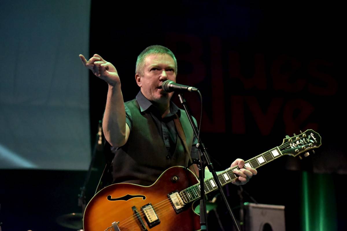 Do programu druhého dne Blues Alive zasáhl koronavirus, nedorazili švédští Black River Delta