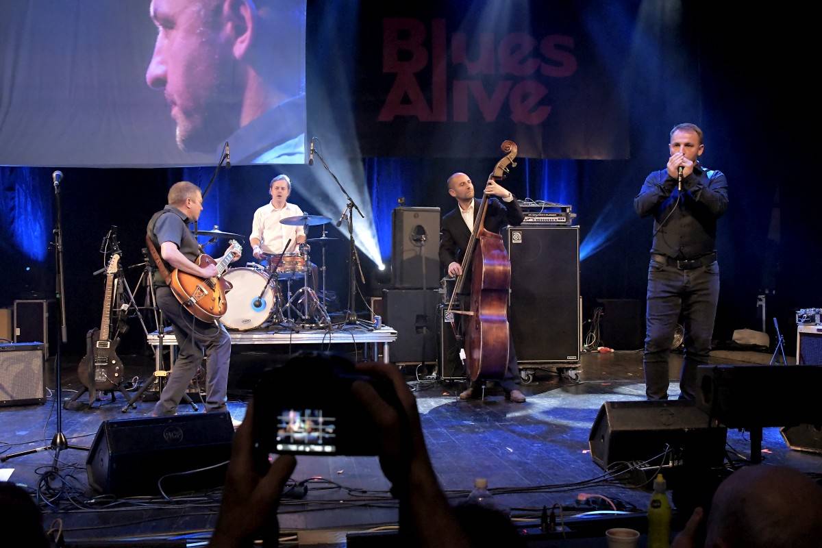 Do programu druhého dne Blues Alive zasáhl koronavirus, nedorazili švédští Black River Delta