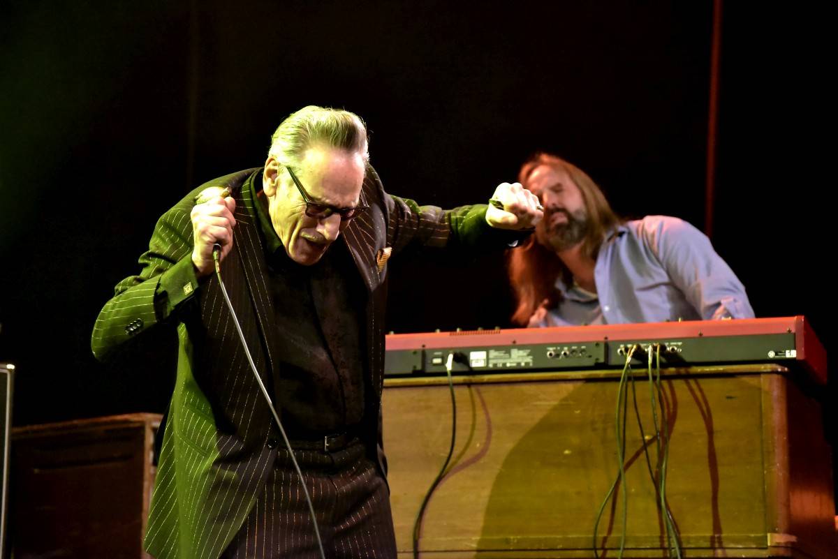 Do programu druhého dne Blues Alive zasáhl koronavirus, nedorazili švédští Black River Delta