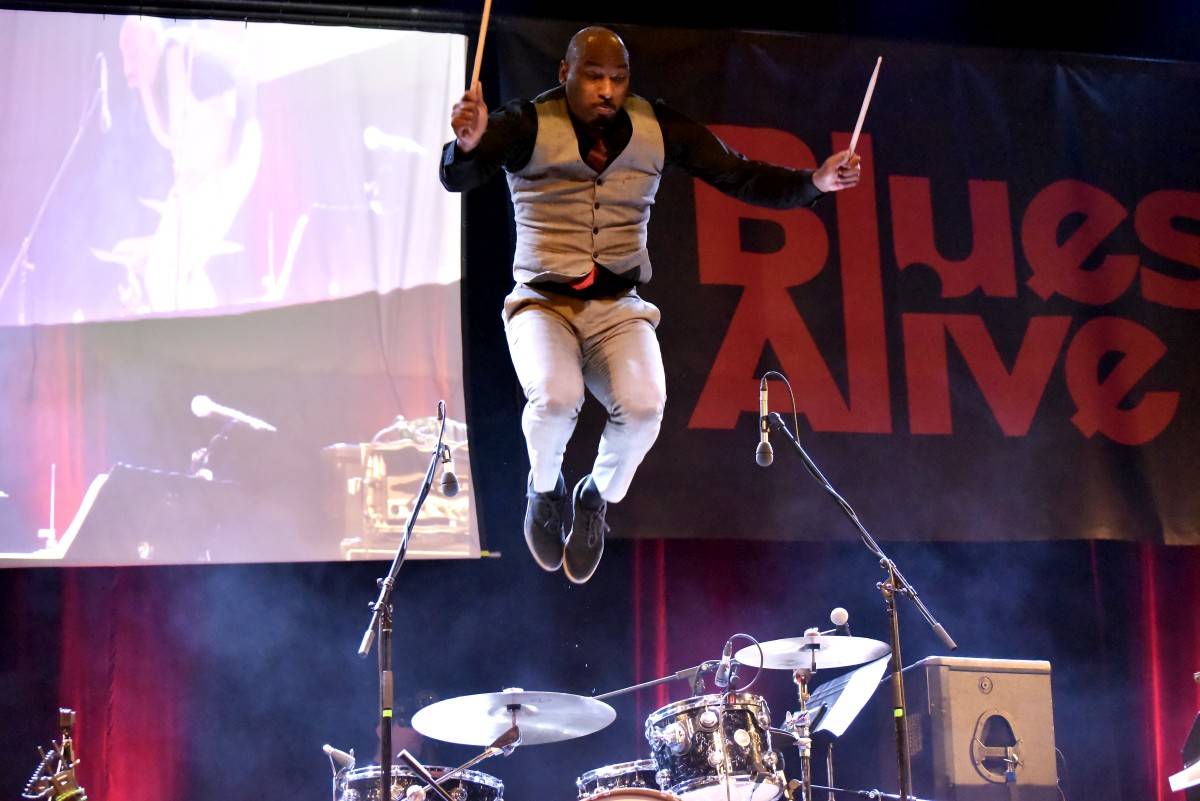 Do programu druhého dne Blues Alive zasáhl koronavirus, nedorazili švédští Black River Delta