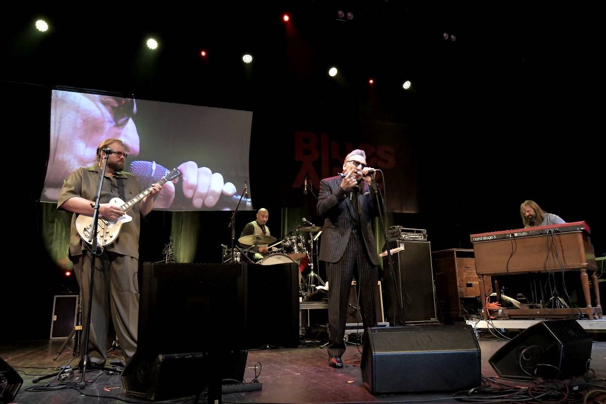 Do programu druhého dne Blues Alive zasáhl koronavirus, nedorazili švédští Black River Delta