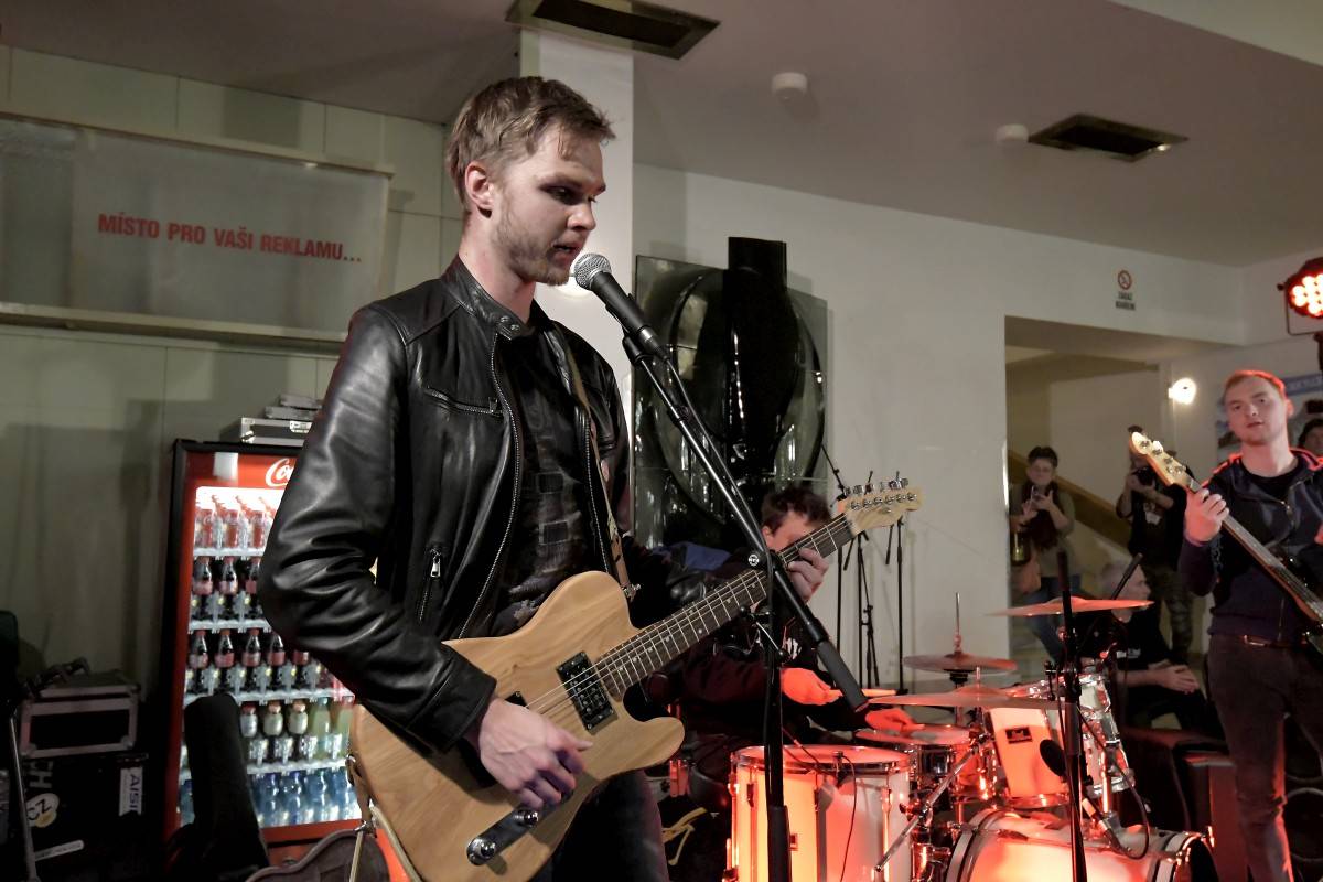 Poslední den festivalu Blues Alive zahráli John Primer i bubeník Boba Dylana