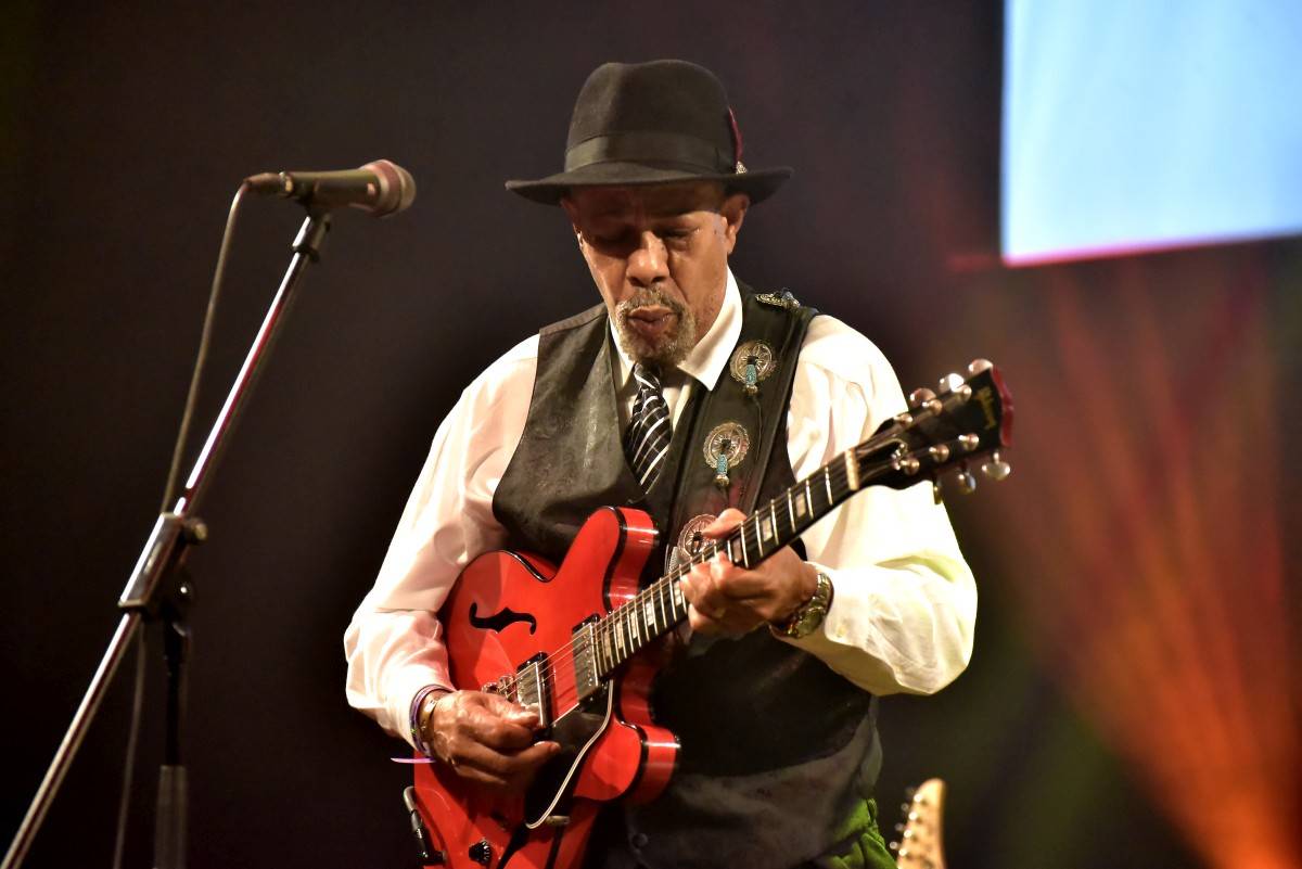 Poslední den festivalu Blues Alive zahráli John Primer i bubeník Boba Dylana