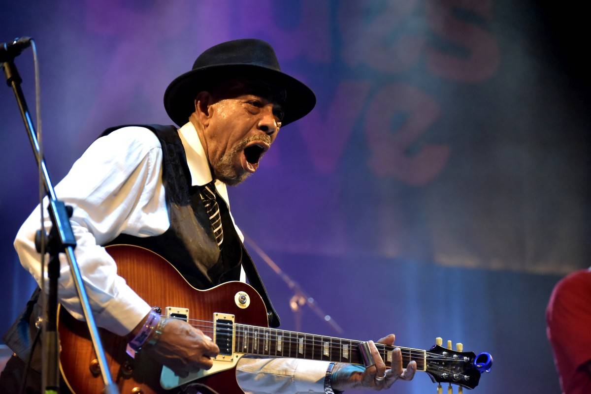 Poslední den festivalu Blues Alive zahráli John Primer i bubeník Boba Dylana