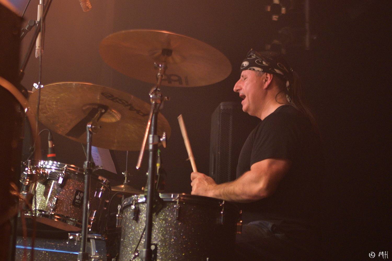 V Plzni si zazpívali skladby AC/DC, do Šeříkovky totiž dorazil tribute Špejbl's Helprs