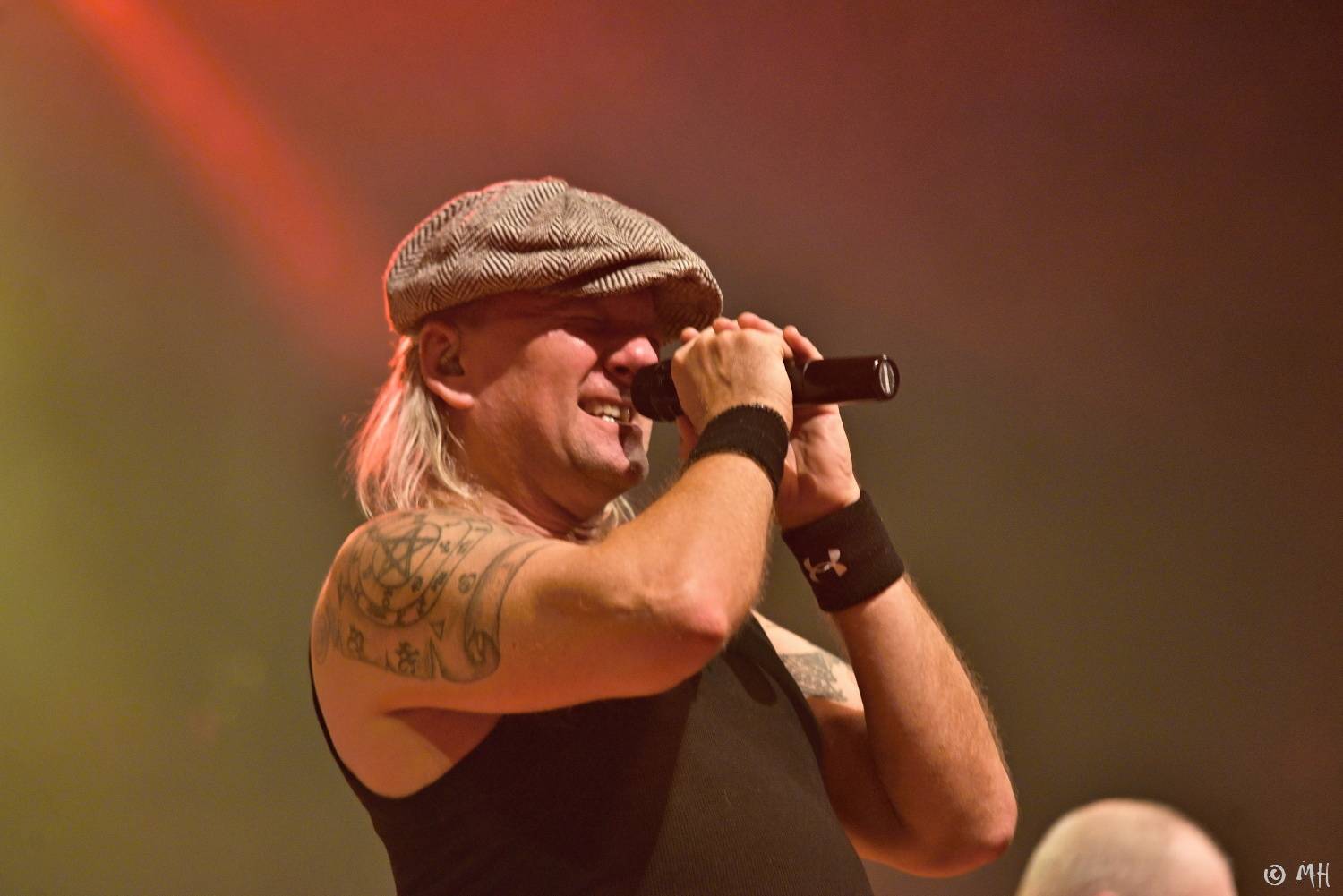 V Plzni si zazpívali skladby AC/DC, do Šeříkovky totiž dorazil tribute Špejbl's Helprs