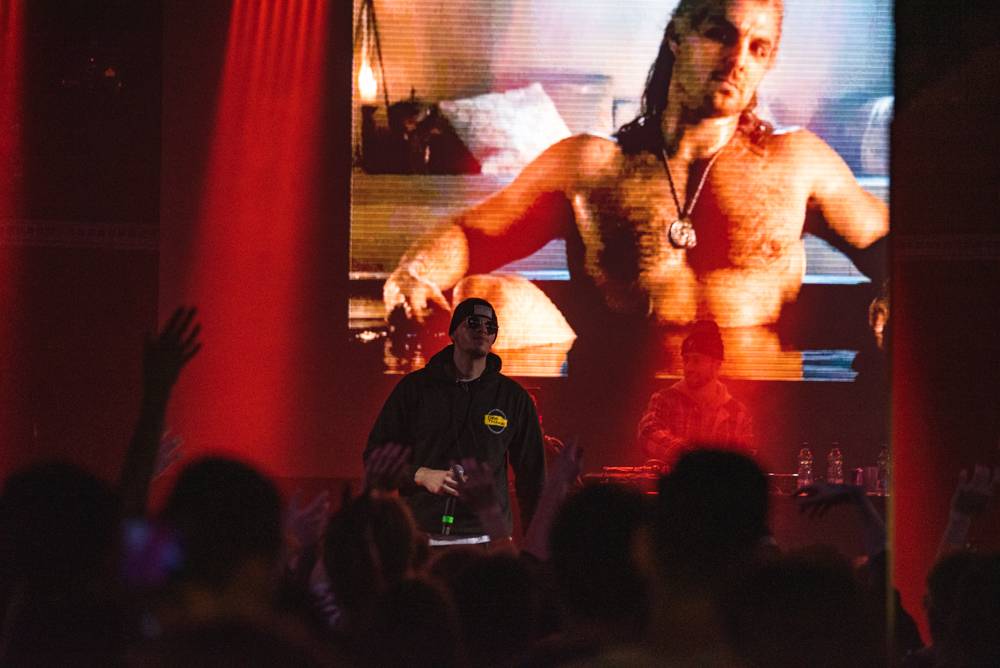 Dee Thane předvedl Show, jak má beat. Pokřtil během ní hned dvě alba