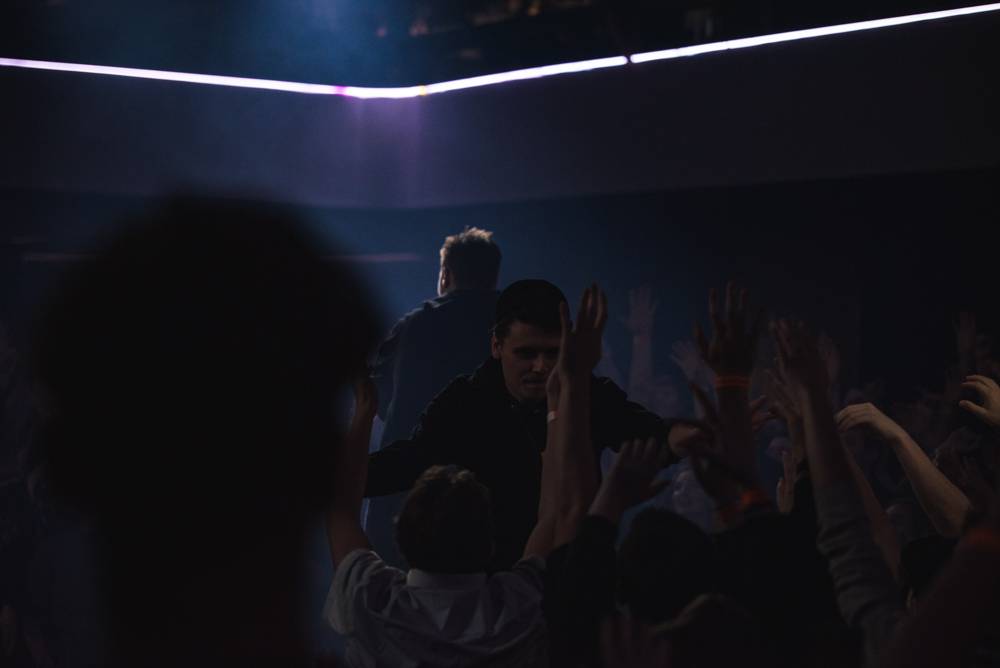 Dee Thane předvedl Show, jak má beat. Pokřtil během ní hned dvě alba