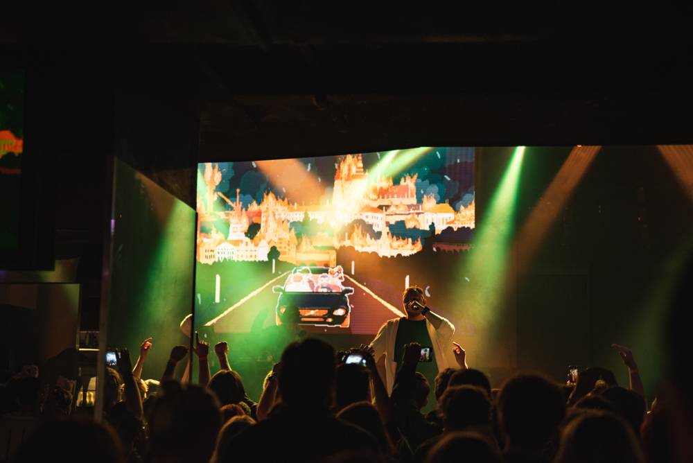 Dee Thane předvedl Show, jak má beat. Pokřtil během ní hned dvě alba