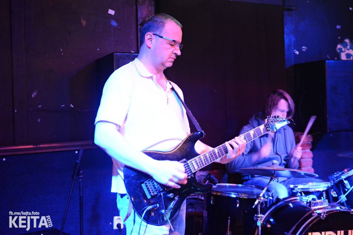 Metalový rej: Zajetí kouře, Zákristie, Destraktor zahráli v pražské Modré Vopici