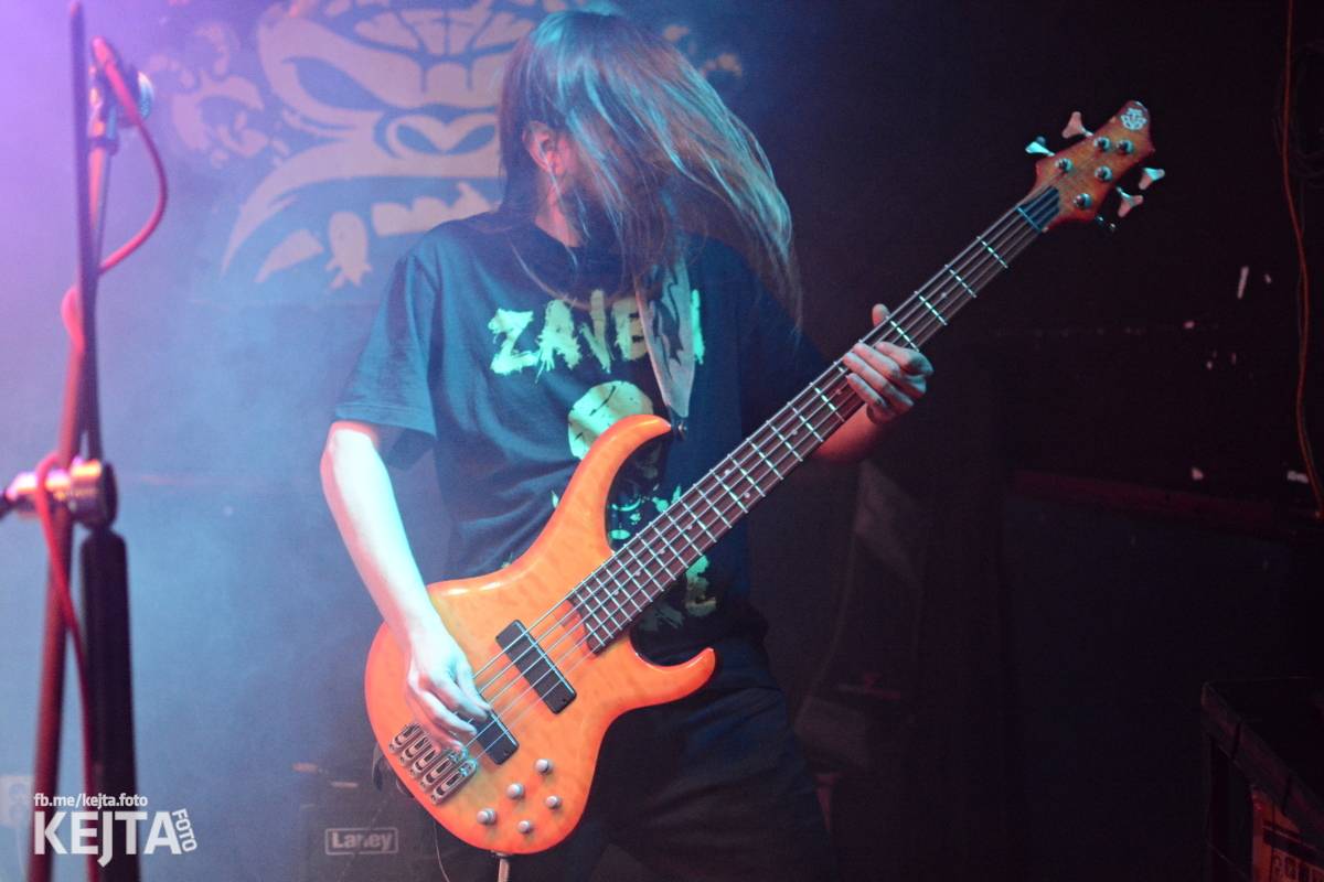 Metalový rej: Zajetí kouře, Zákristie, Destraktor zahráli v pražské Modré Vopici