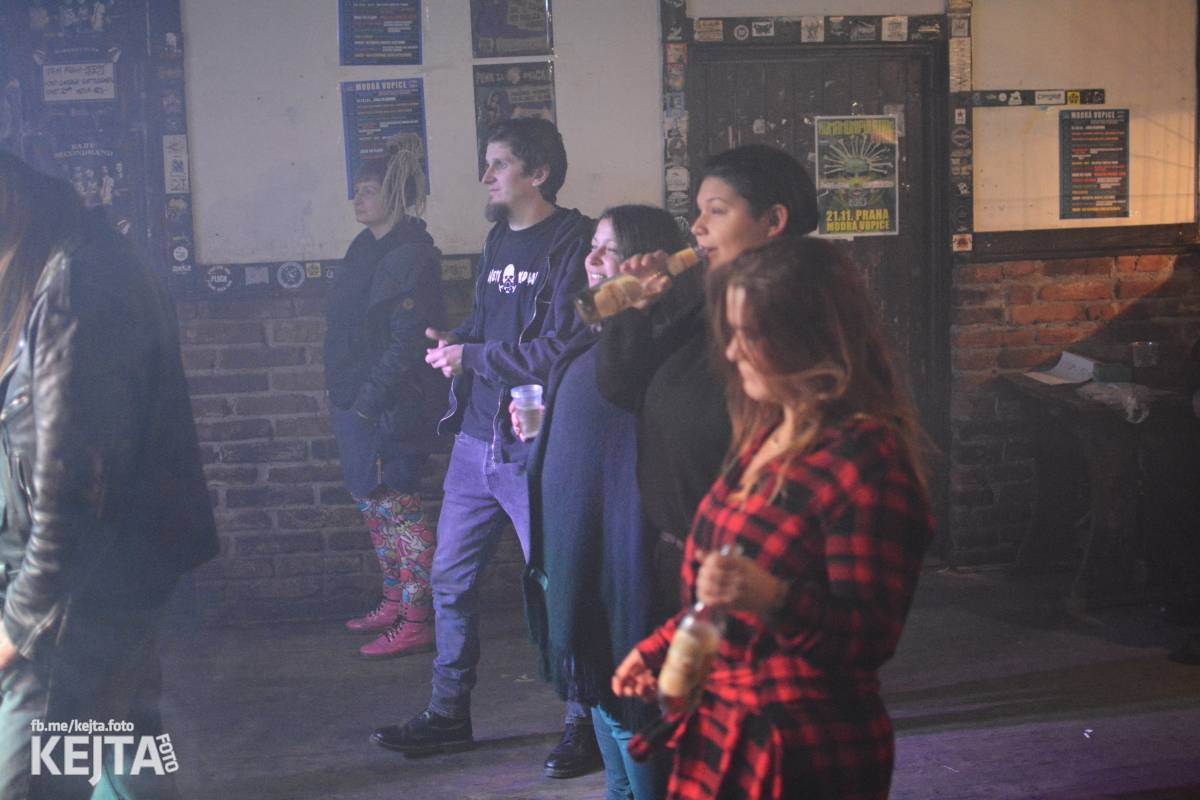 Metalový rej: Zajetí kouře, Zákristie, Destraktor zahráli v pražské Modré Vopici