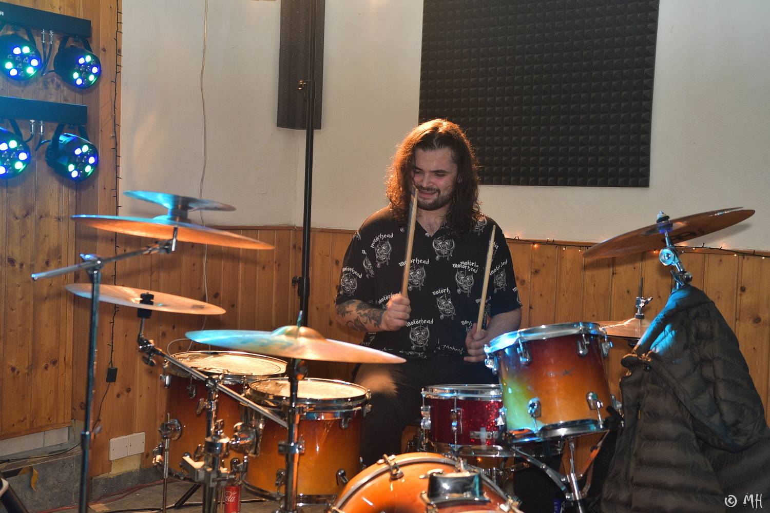 Antabus a Bradavice si v Tachovské v Plzni užili poslední letošní koncert