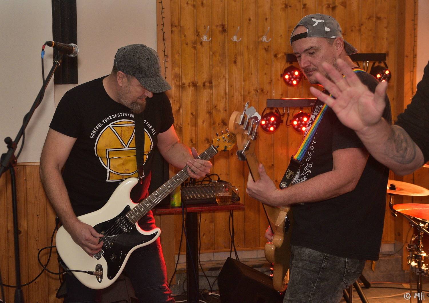 Antabus a Bradavice si v Tachovské v Plzni užili poslední letošní koncert