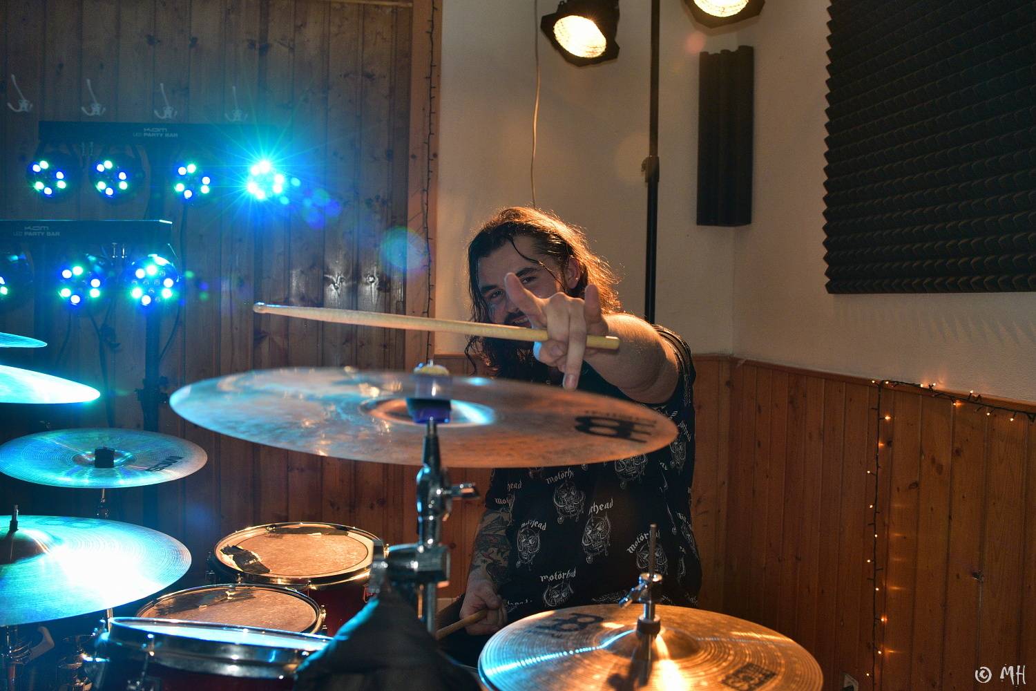 Antabus a Bradavice si v Tachovské v Plzni užili poslední letošní koncert