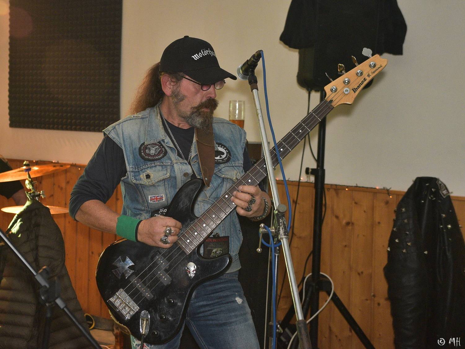 Antabus a Bradavice si v Tachovské v Plzni užili poslední letošní koncert