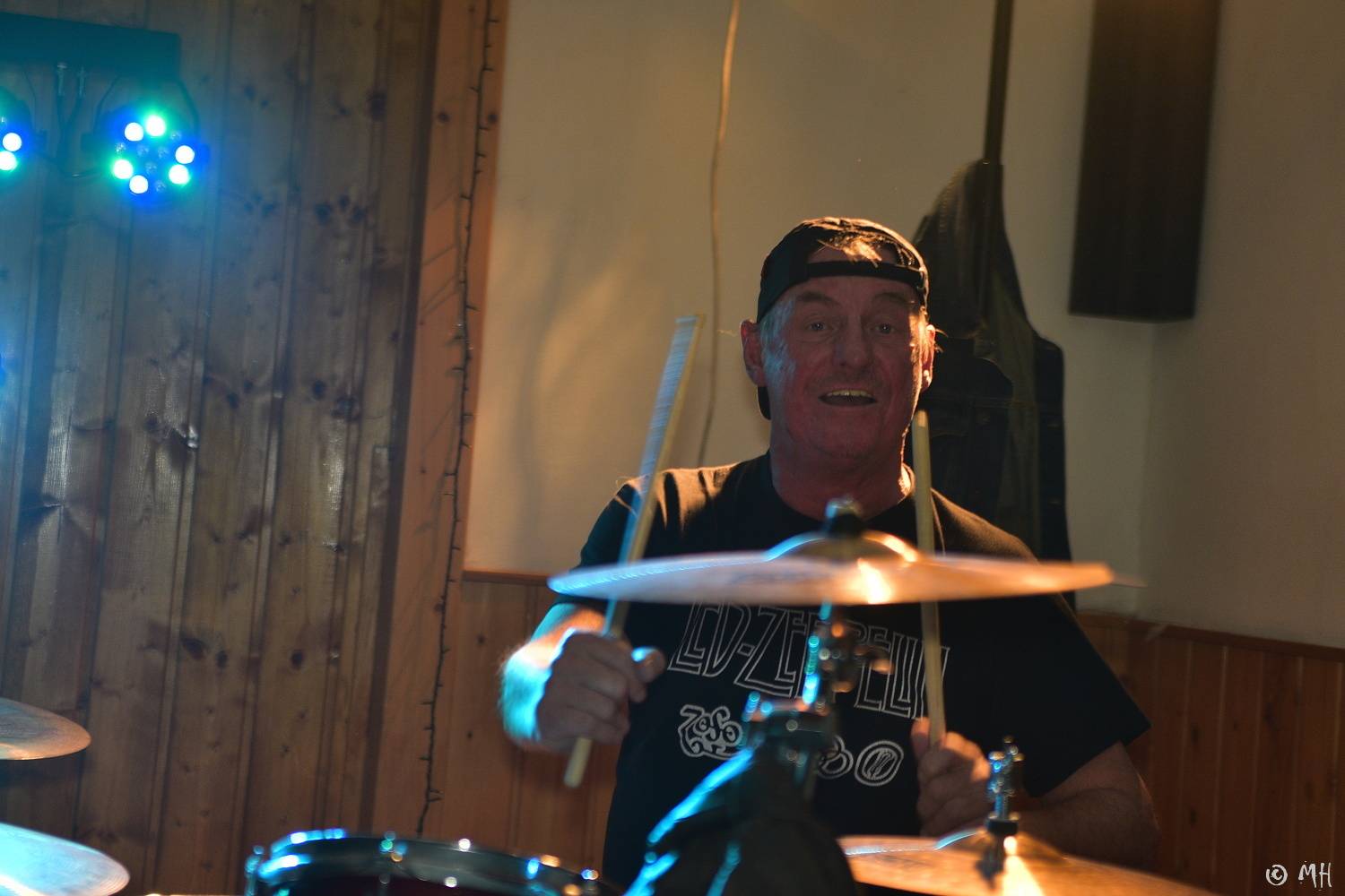 Antabus a Bradavice si v Tachovské v Plzni užili poslední letošní koncert