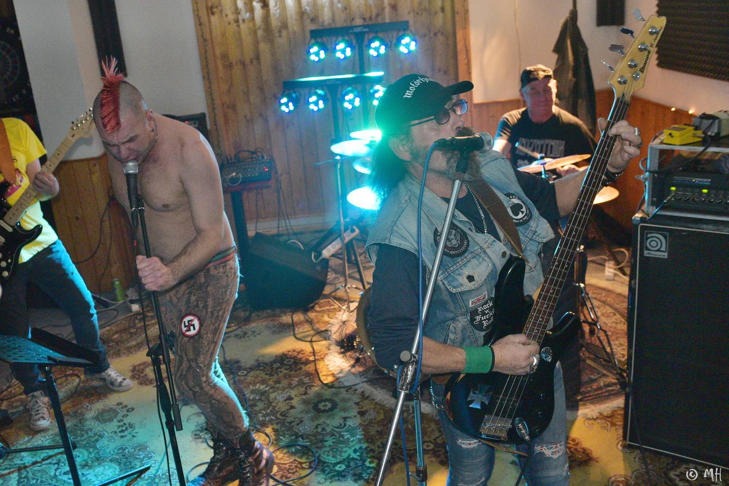 Antabus a Bradavice si v Tachovské v Plzni užili poslední letošní koncert