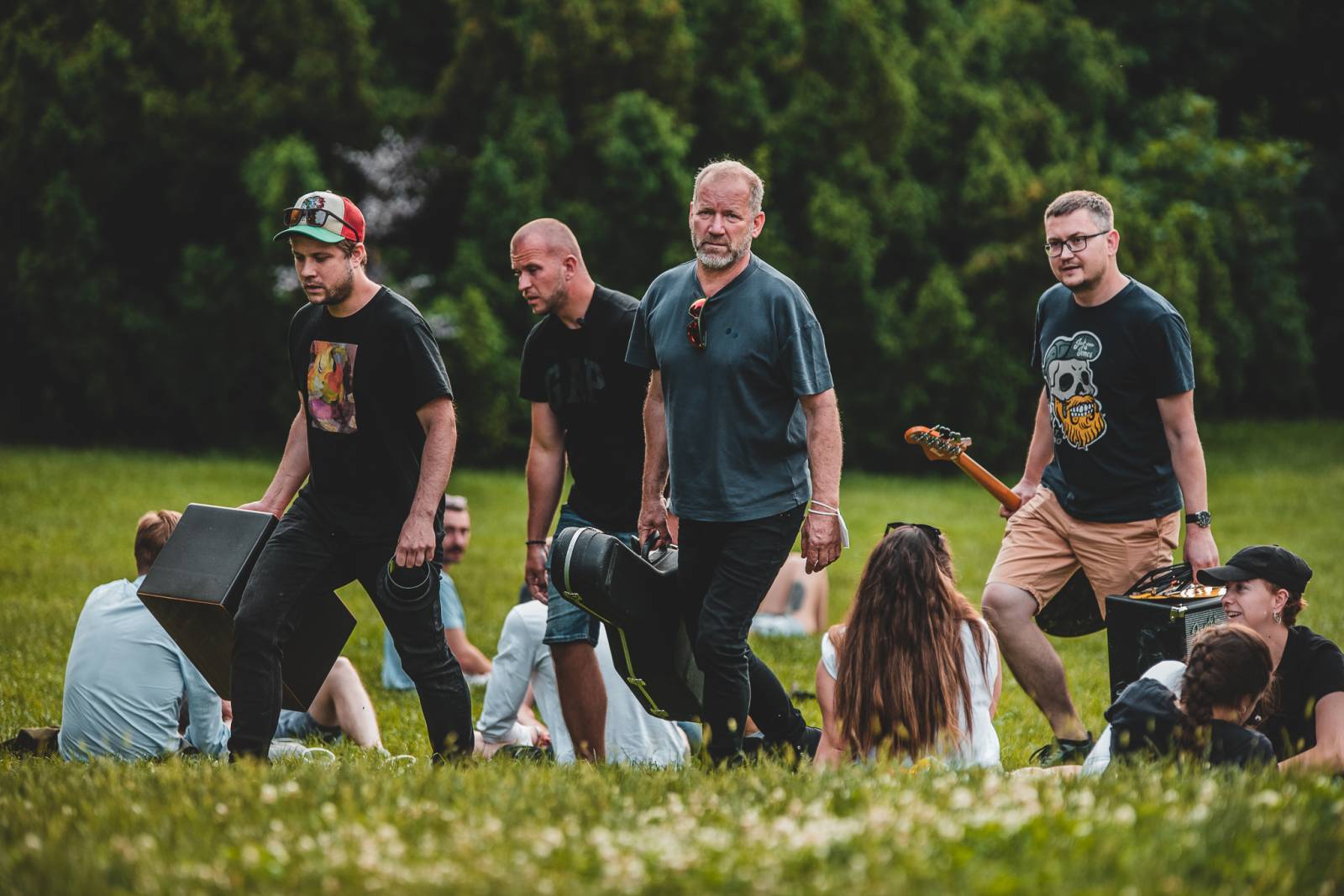 Dalším divným rokem okem fotografů | Milan Říský fotil pro Lucii, zamiloval si Povodí Ohře a country