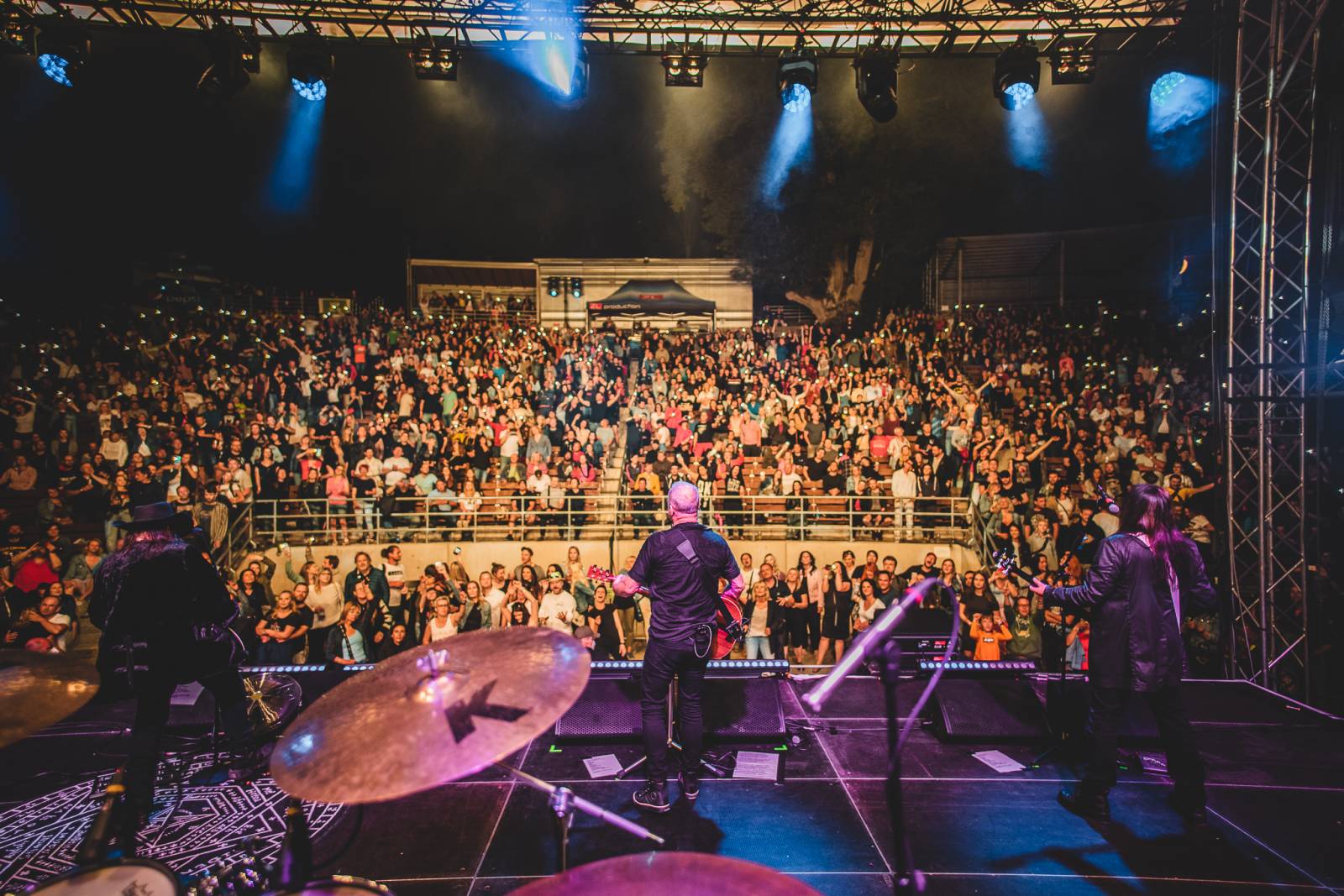 Dalším divným rokem okem fotografů | Milan Říský fotil pro Lucii, zamiloval si Povodí Ohře a country