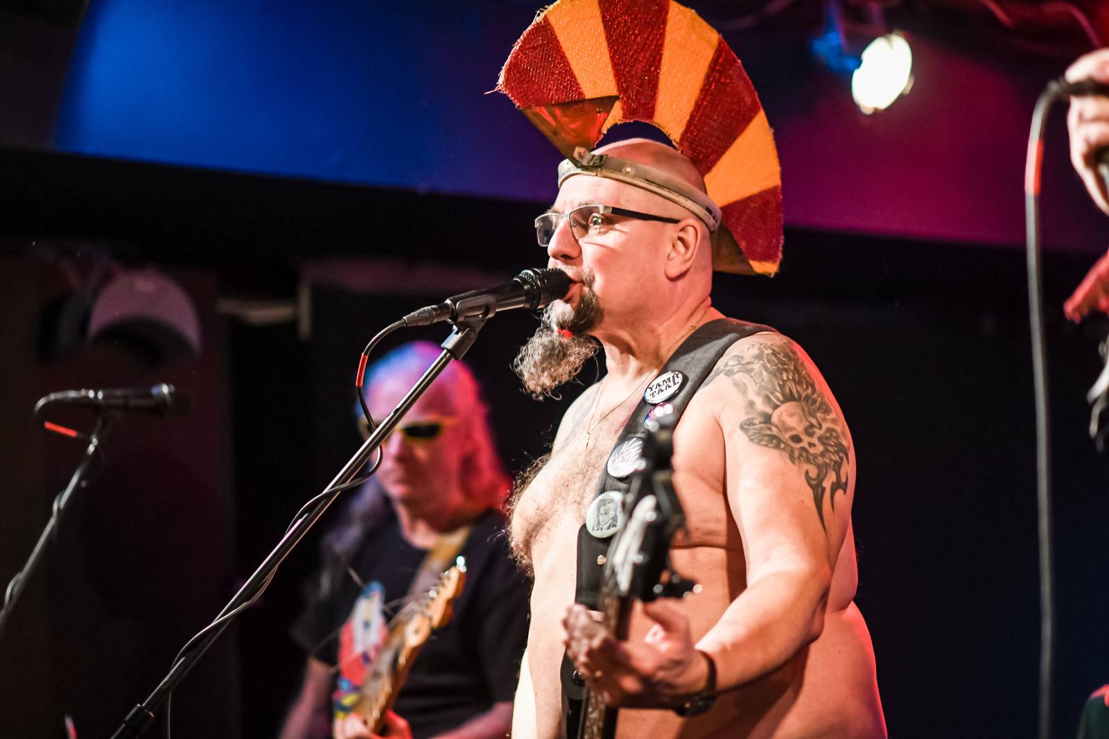 Anarchie a totalní chaos. Visací zámek hrál ve Vagonu