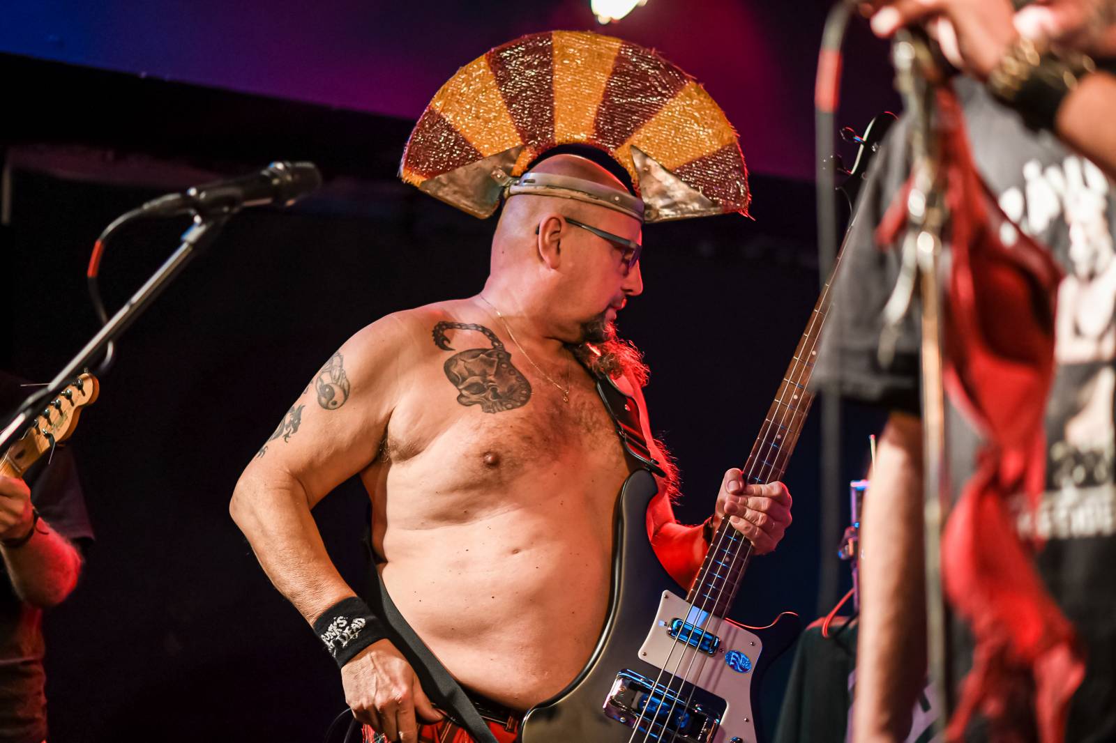 Anarchie a totalní chaos. Visací zámek hrál ve Vagonu