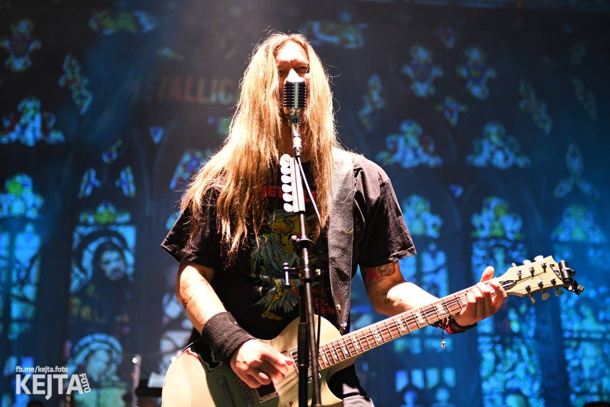 Klasika se spojila s modernem, METALLICA S&M Tribute Show dorazila do pražského Kongresového centra
