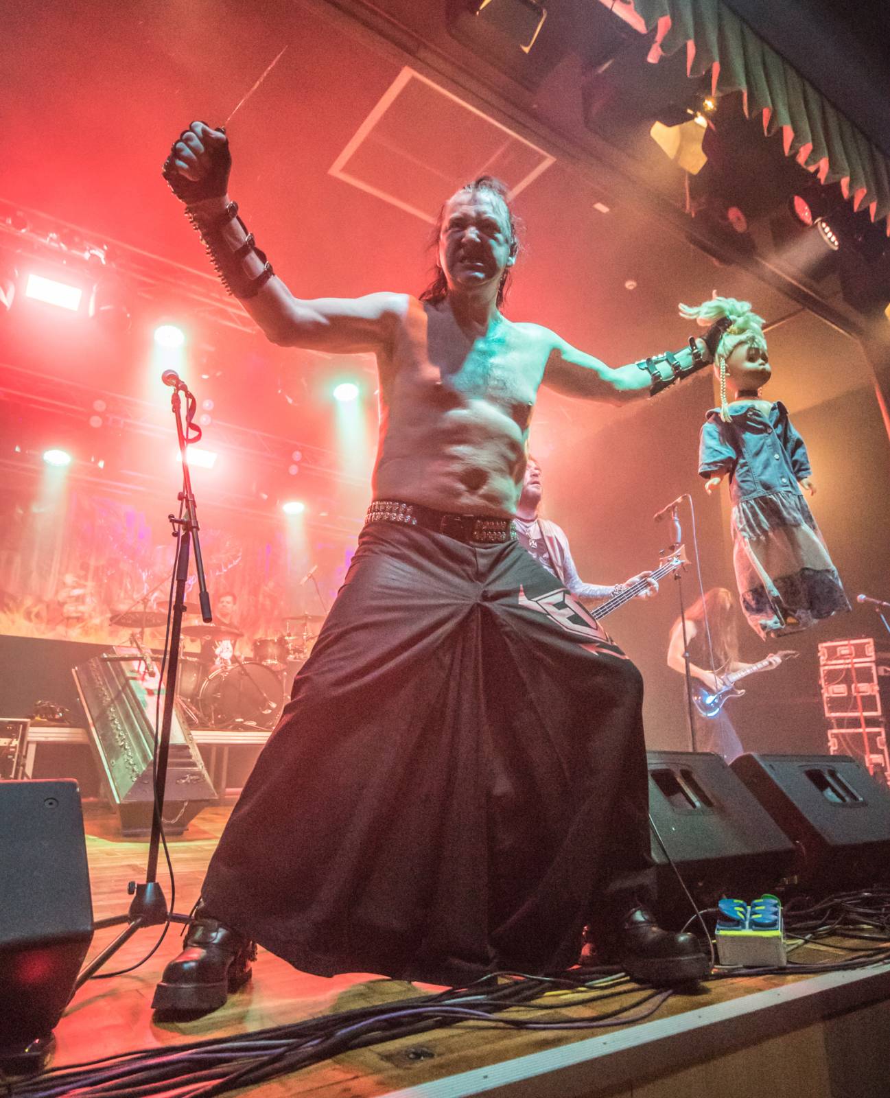 Metal žije! Do plzeňské Šeříkovky vtrhl Debustrol