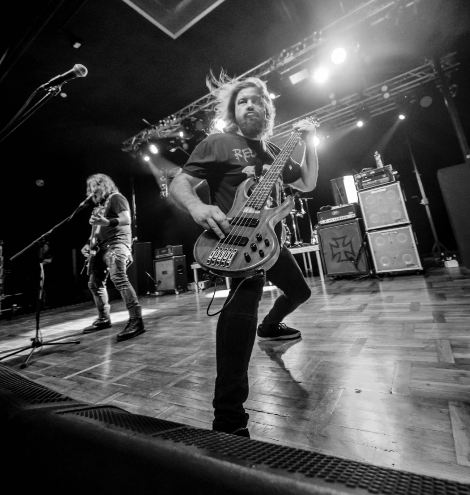 Metal žije! Do plzeňské Šeříkovky vtrhl Debustrol