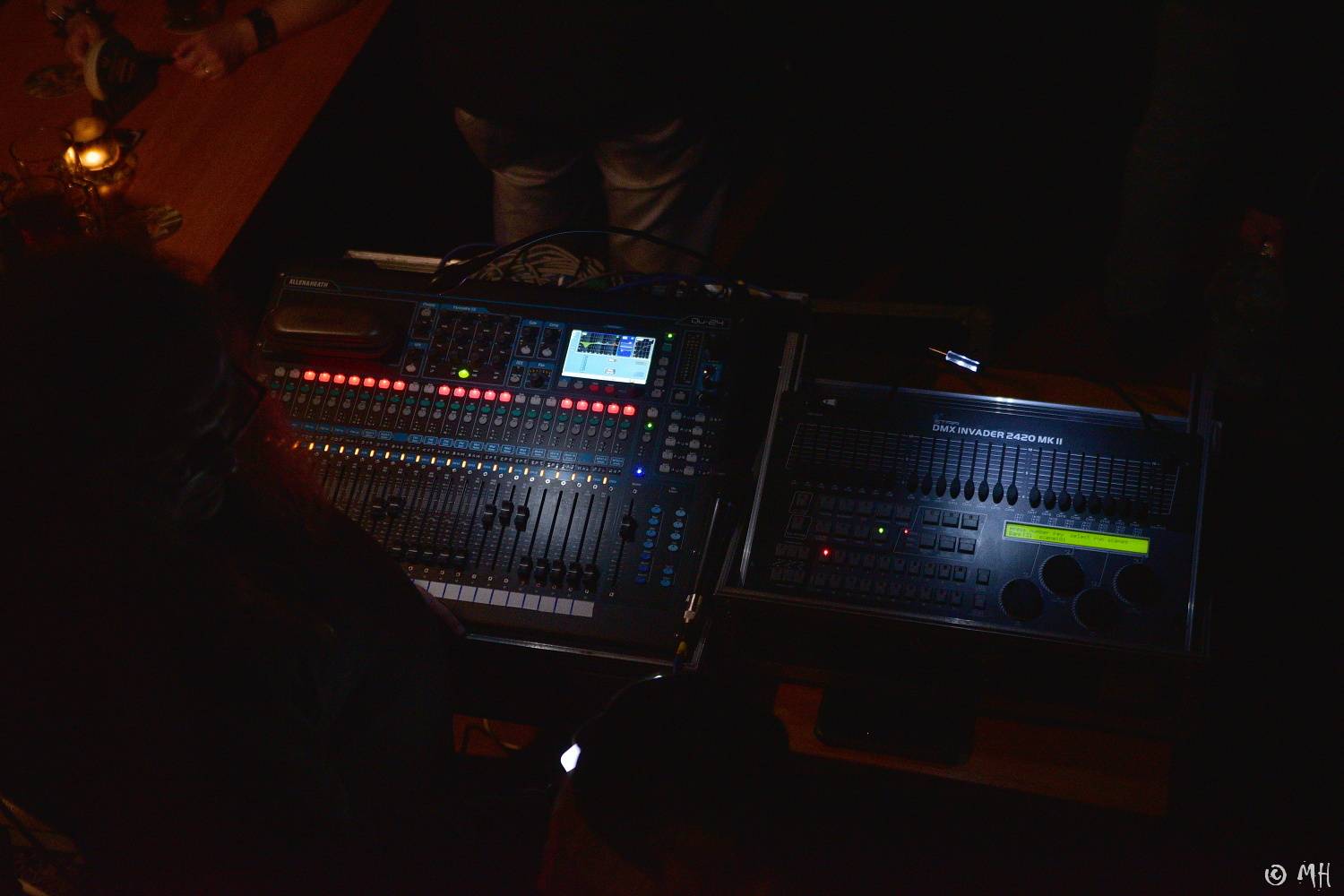 Ani Lemmy by se za jejich výkon nestyděl. Tribute band Motörreptile-Motörhead ovládl plzeňský Parlament