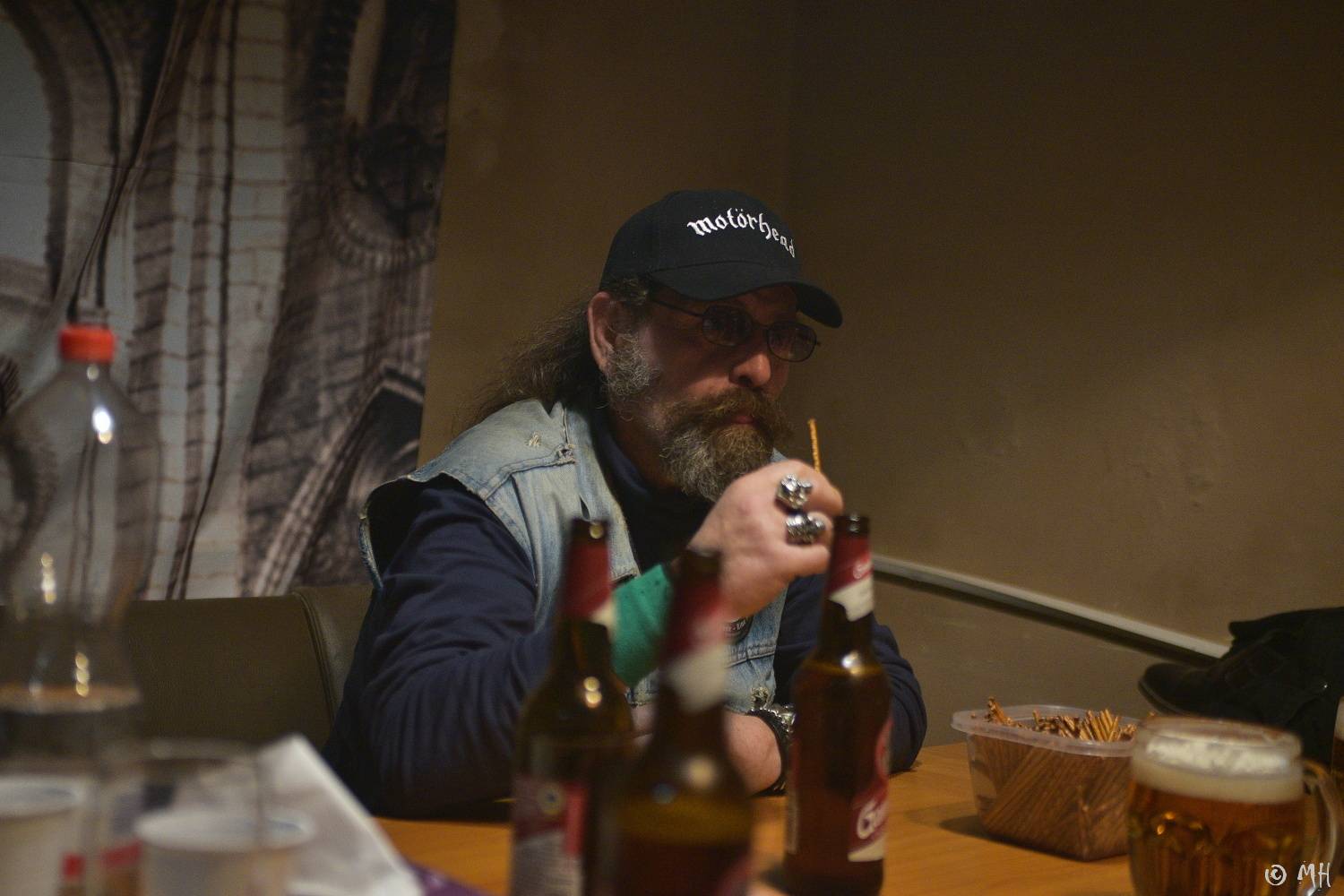 Ani Lemmy by se za jejich výkon nestyděl. Tribute band Motörreptile-Motörhead ovládl plzeňský Parlament