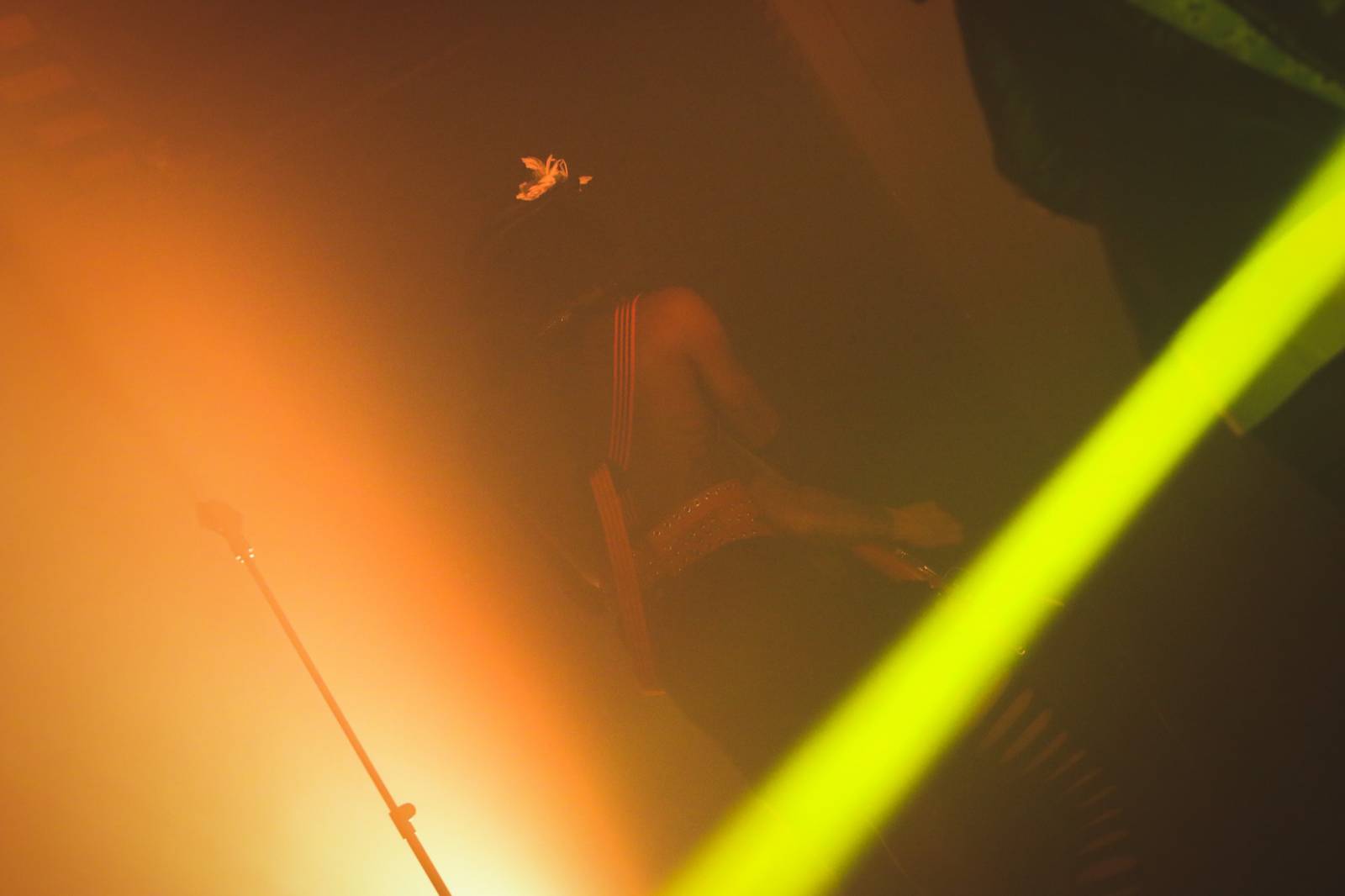 Yves Tumor & Its Band roztančili MeetFactory, přijel i multiinstrumentalista Tim Koh