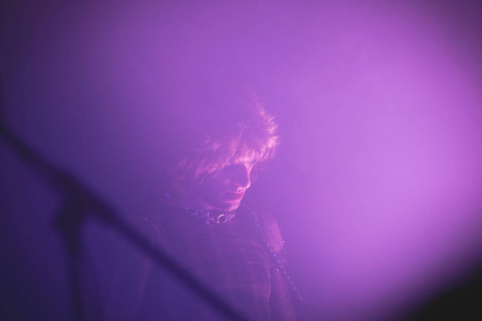 Yves Tumor & Its Band roztančili MeetFactory, přijel i multiinstrumentalista Tim Koh