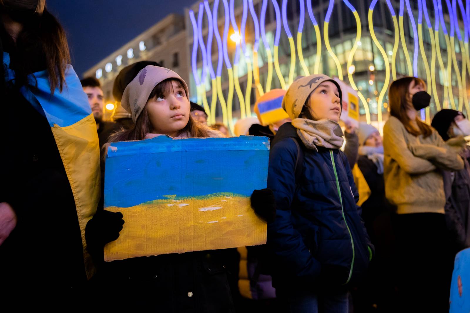 Václavské náměstí se opět zaplnilo, promluvil ukrajinský prezident