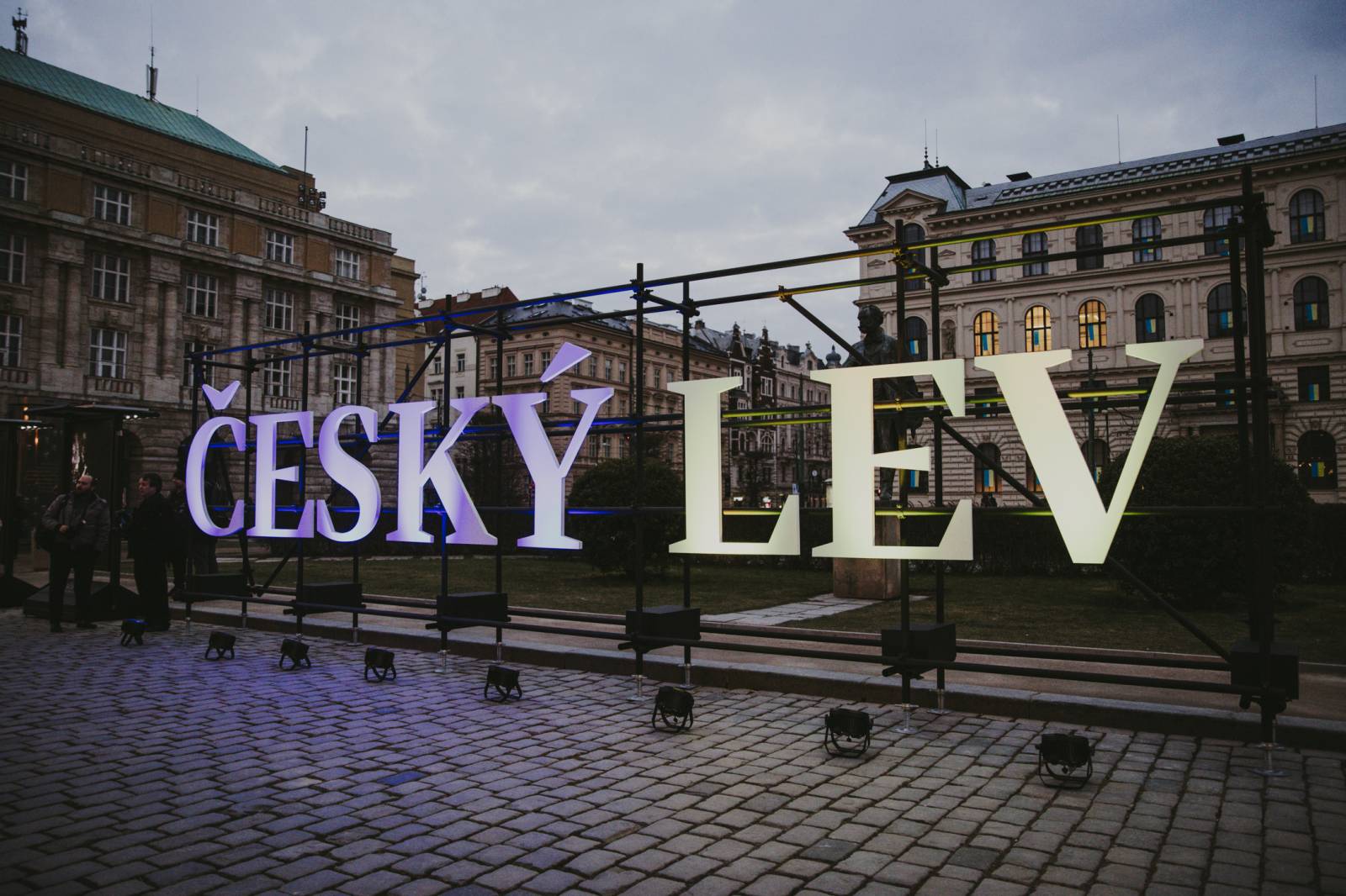 Českého lva ovládl Zátopek, večer se nesl ve znamení pomoci Ukrajině