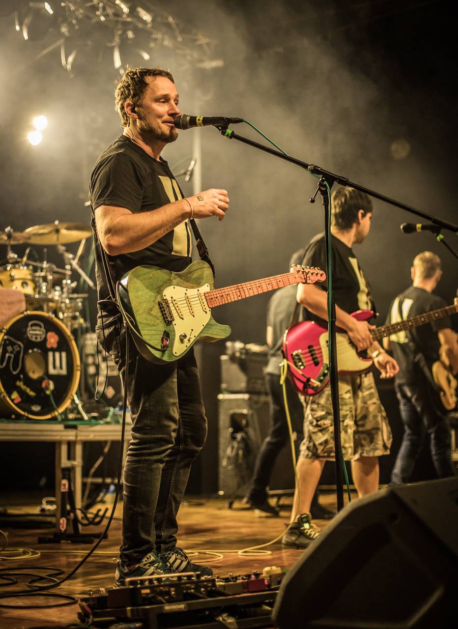 Wohnout zaplnili plzeňskou Šeříkovku, předskakovali jim Jamaron