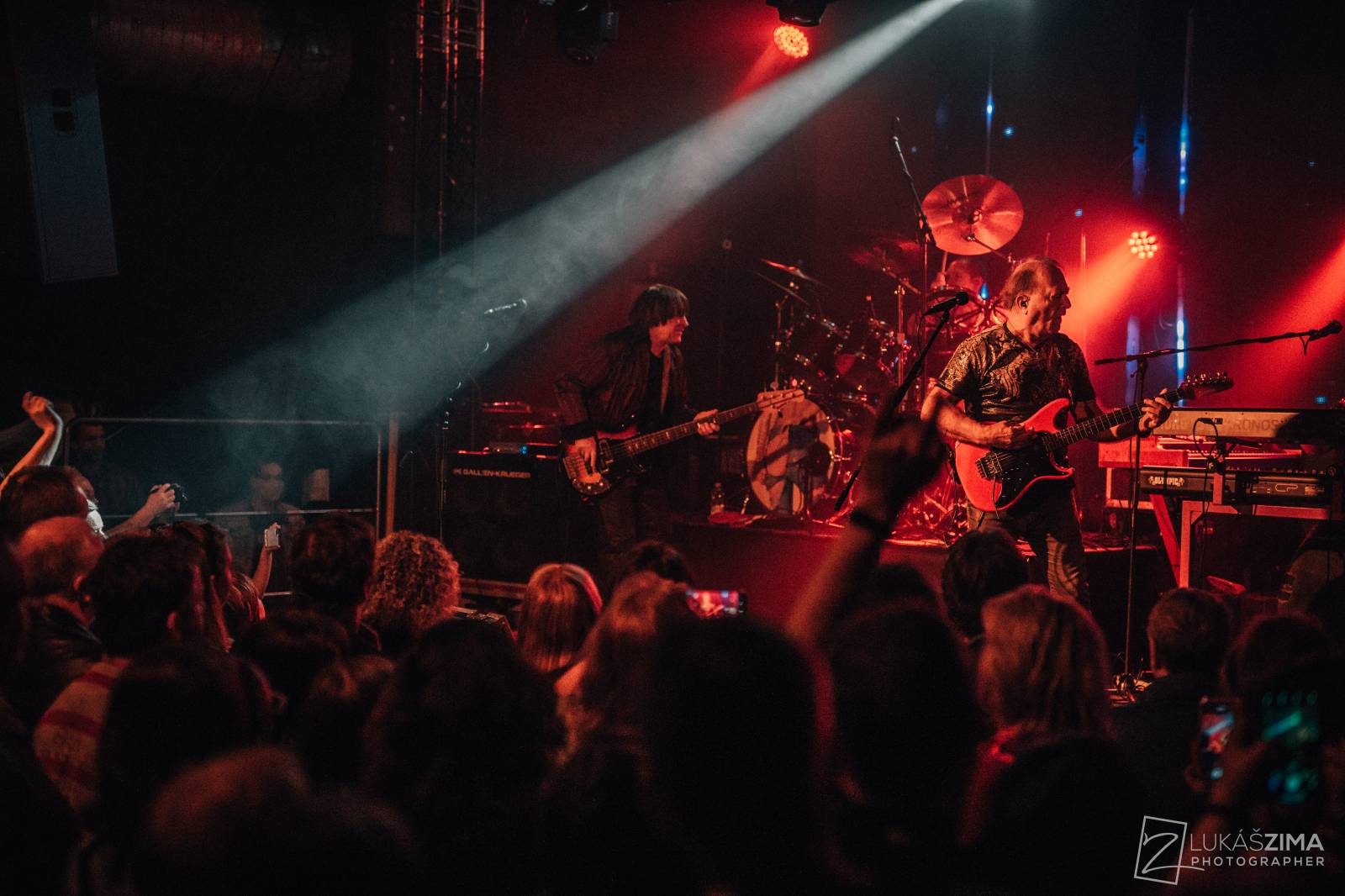 Olympic zaplnil pražský Distrikt7, zazněly hity i písně z aktuální desky