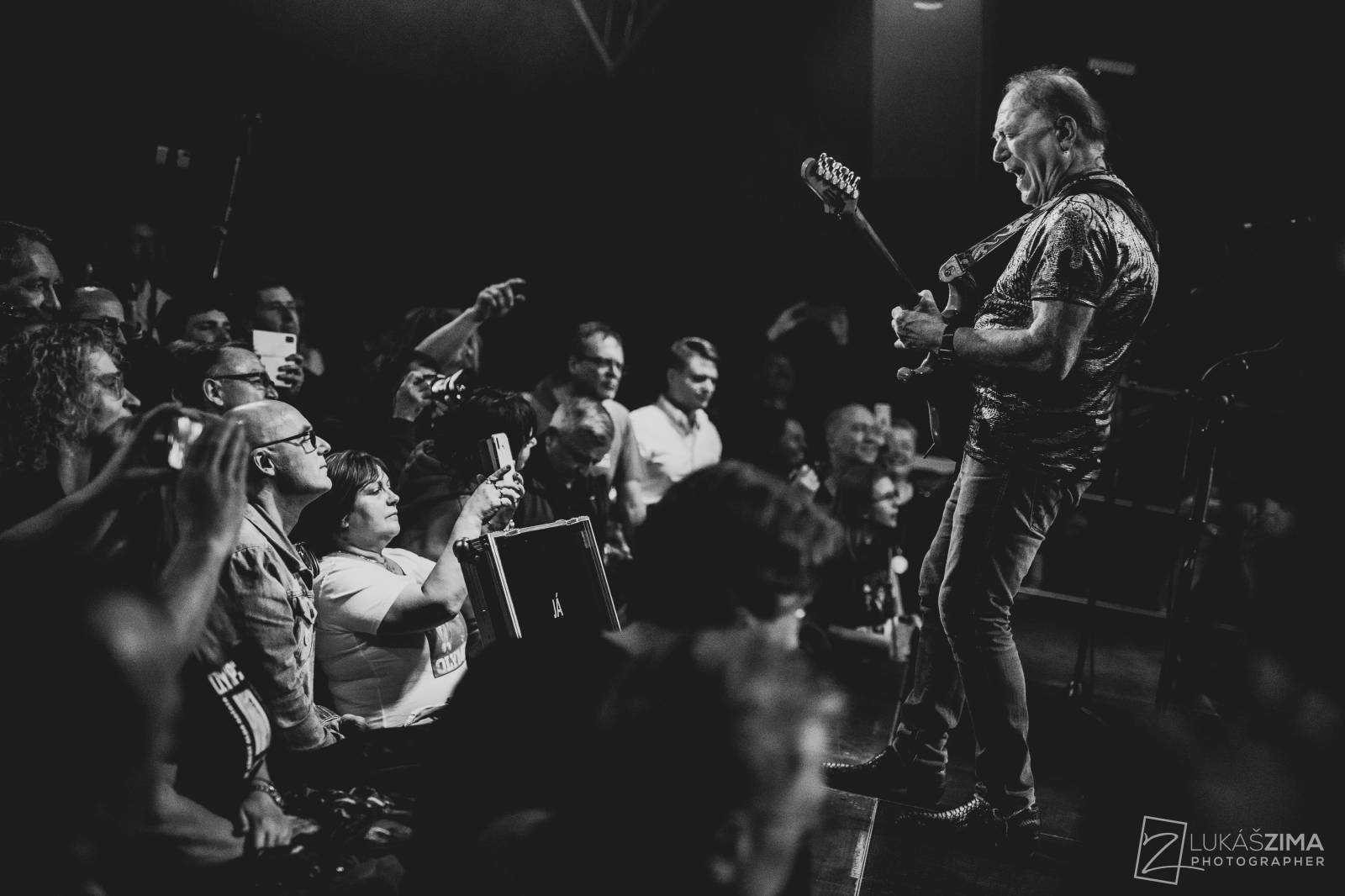 Olympic zaplnil pražský Distrikt7, zazněly hity i písně z aktuální desky