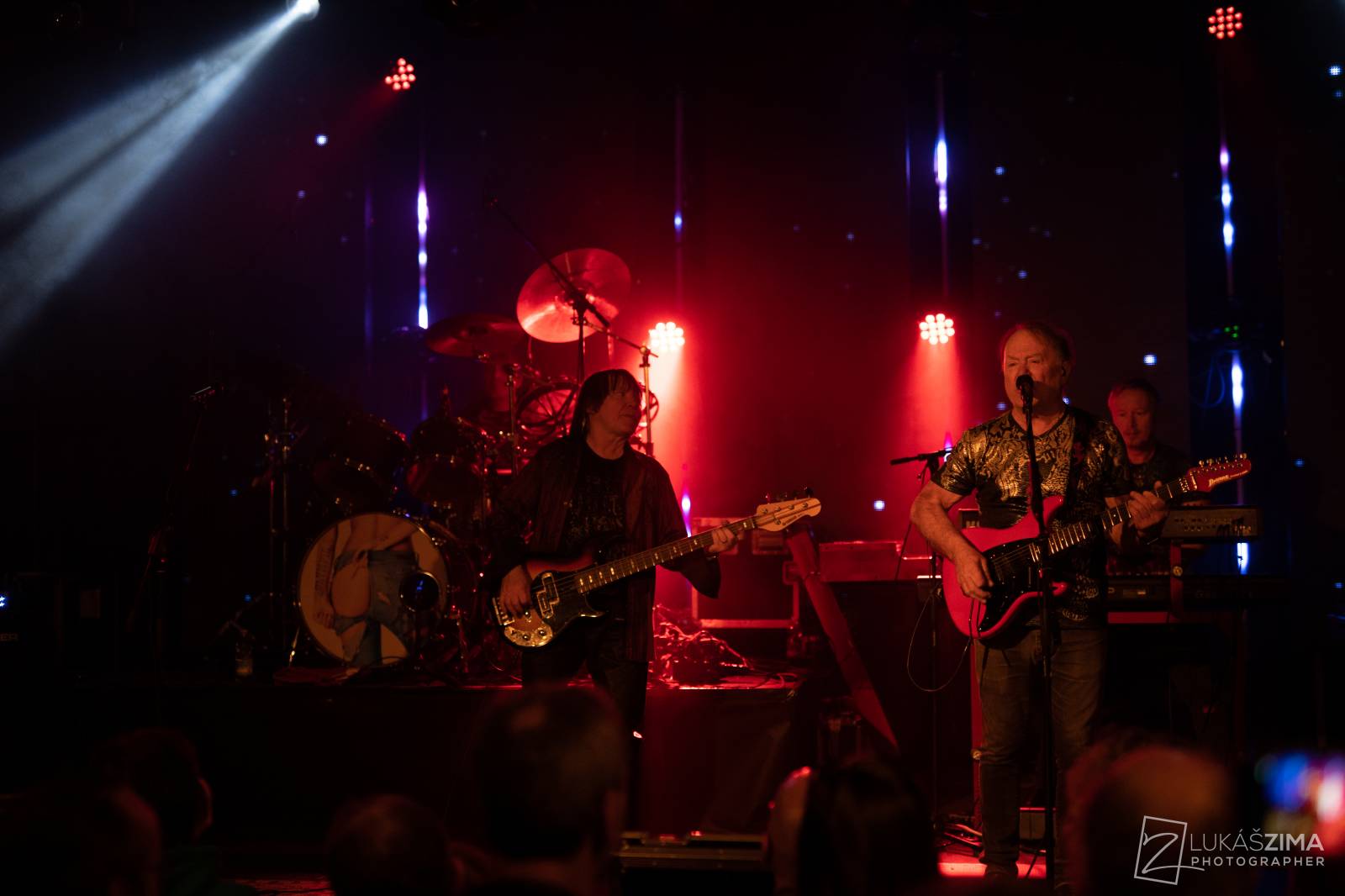 Olympic zaplnil pražský Distrikt7, zazněly hity i písně z aktuální desky