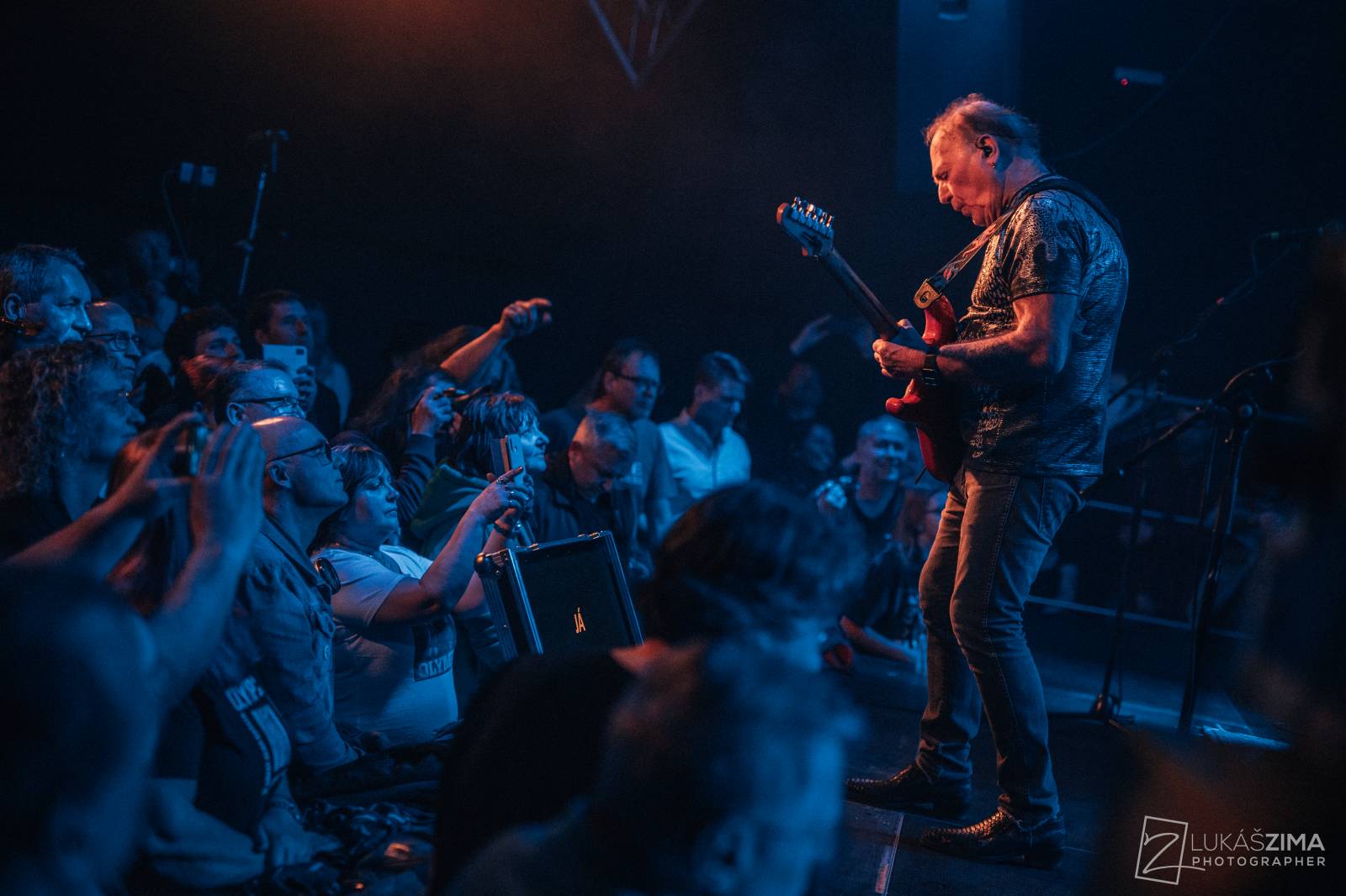 Olympic zaplnil pražský Distrikt7, zazněly hity i písně z aktuální desky