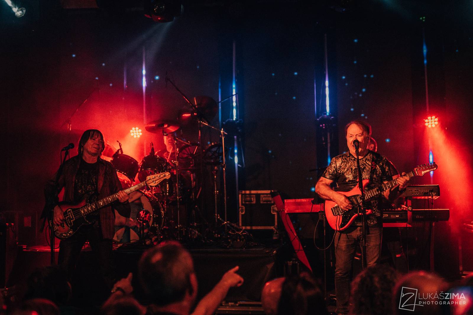 Olympic zaplnil pražský Distrikt7, zazněly hity i písně z aktuální desky