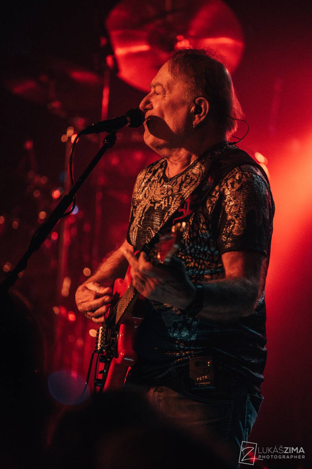 Olympic zaplnil pražský Distrikt7, zazněly hity i písně z aktuální desky