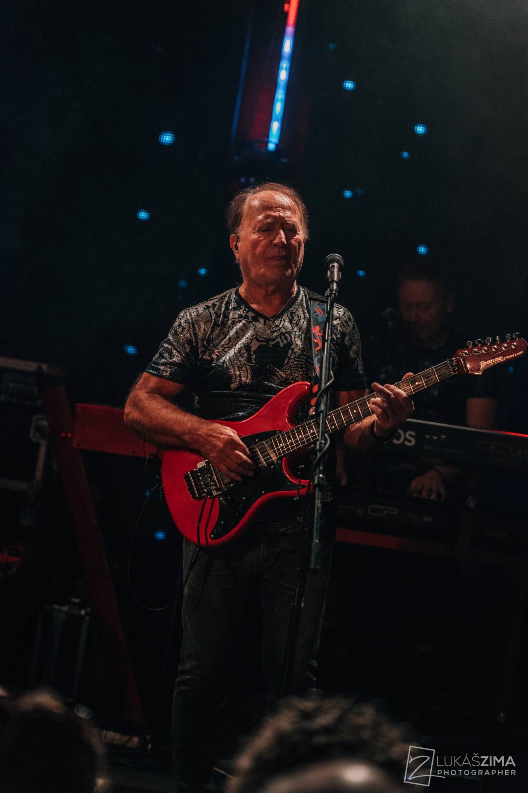 Olympic zaplnil pražský Distrikt7, zazněly hity i písně z aktuální desky