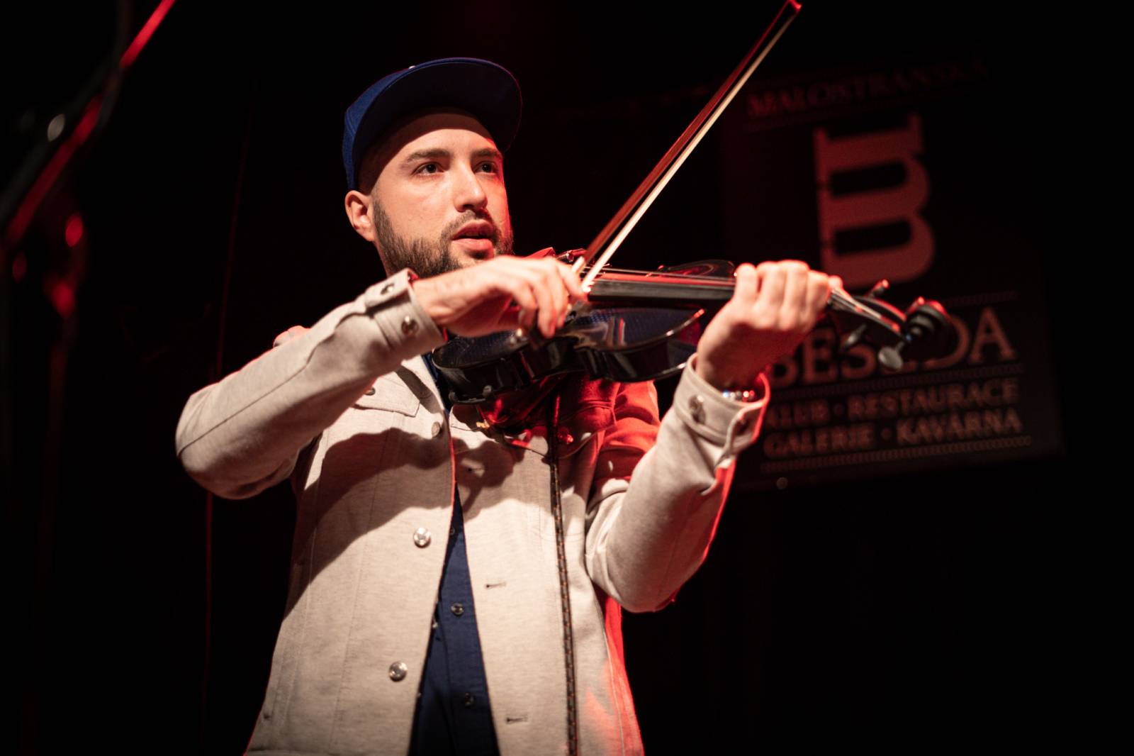 Elias & The Shepherds roztančili Malostranskou besedu